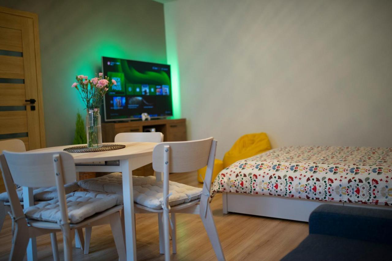 Wood Apartment Катовице Экстерьер фото